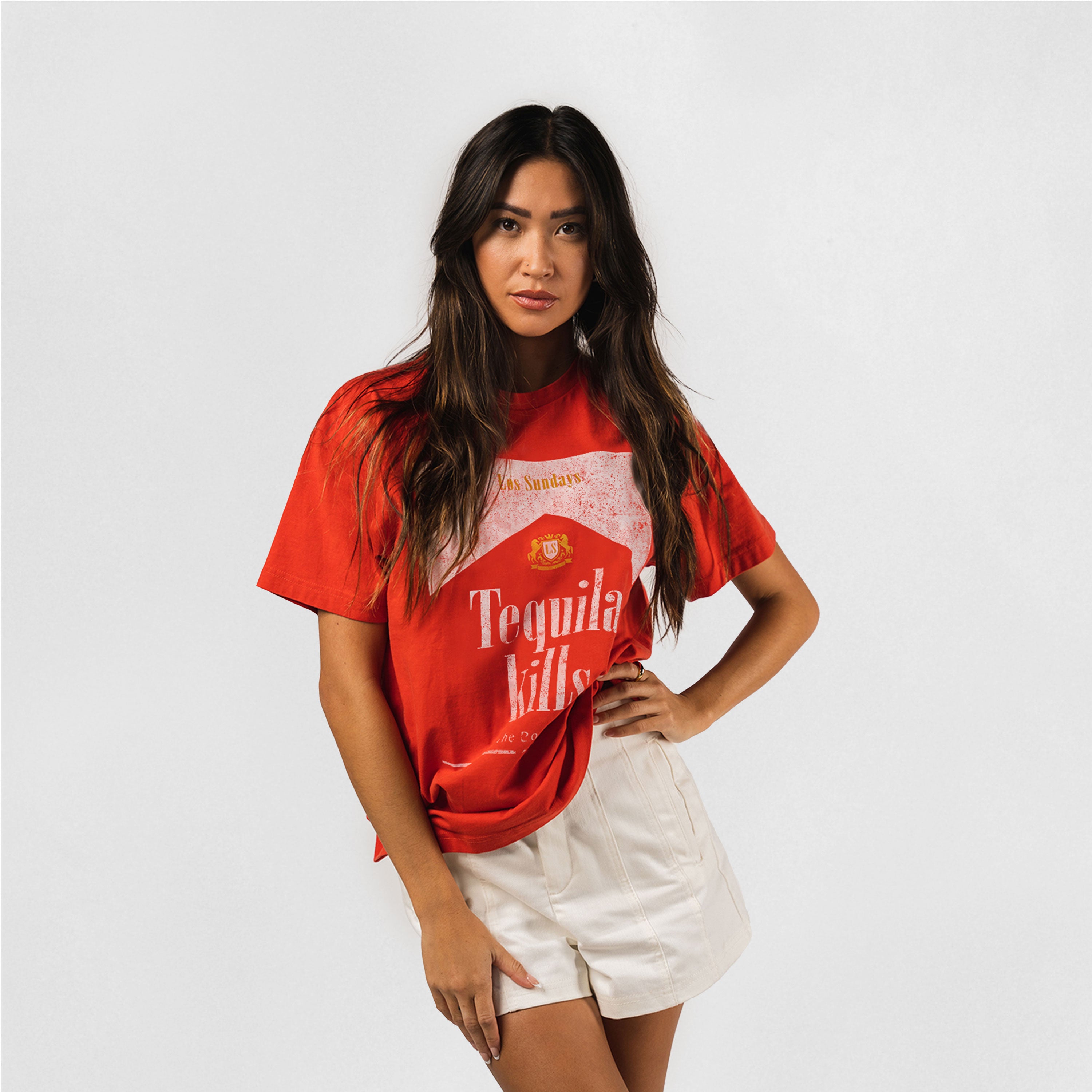 Tee red deals