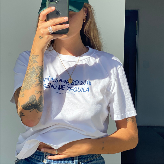 The Nudes Tee - White / Navy Blue